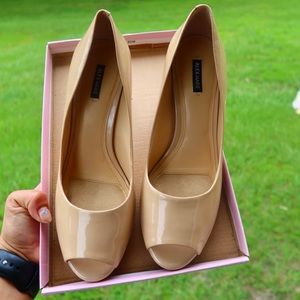 Elegant Apricot Pumps For Women, Minimalist Peep Toe- Size 9W
